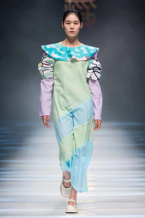 中國 河南 國際大學(xué)生時裝周 創(chuàng)新不斷,活力激揚(yáng)