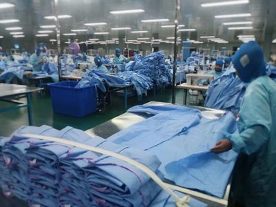 全球各國防疫物資爭相期待CHINA提供、尚榮醫(yī)療是全球最具規(guī)模的醫(yī)用防護(hù)物資龍頭